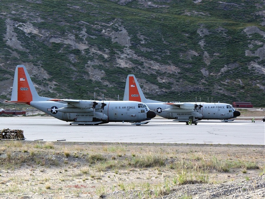 Two USAF Hercules Kangerlussuaq