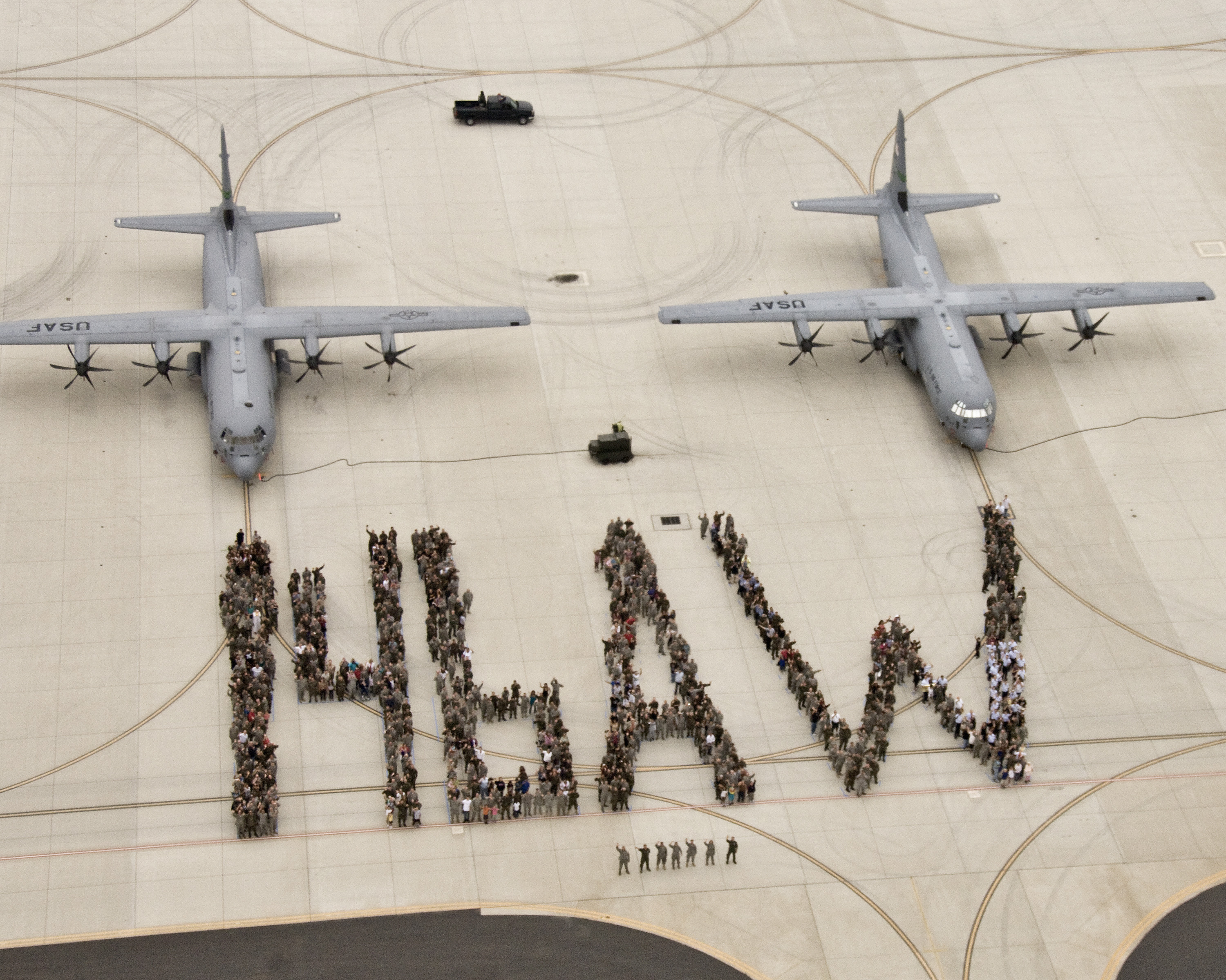 How much the air force get paid?