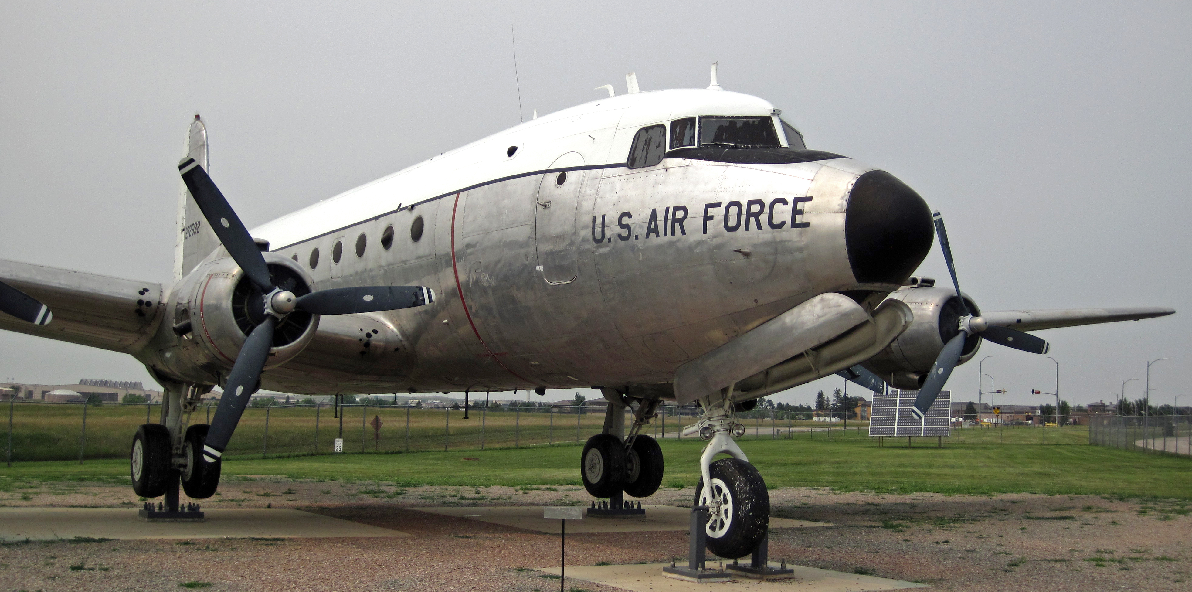 Avión de carga Douglas C-54D Skymaster de la USAF, Museo Nacional de la USAF (1)