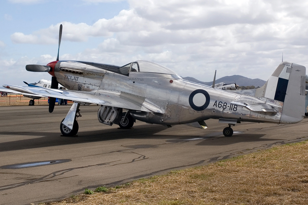 VH AGJ-A68-118 Commonwealth CA-18 Mustang 21 'Eclat