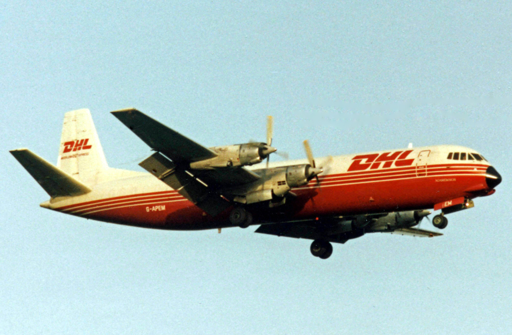 Vickers V953C Merchantman G-APEM ABC DHL RWY 13.08.92, modificata 3