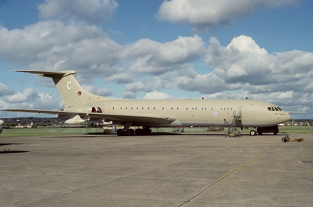 Vickers VC10 K 2 ZA142, 101 Squadron, RAF Abingdon, 1988