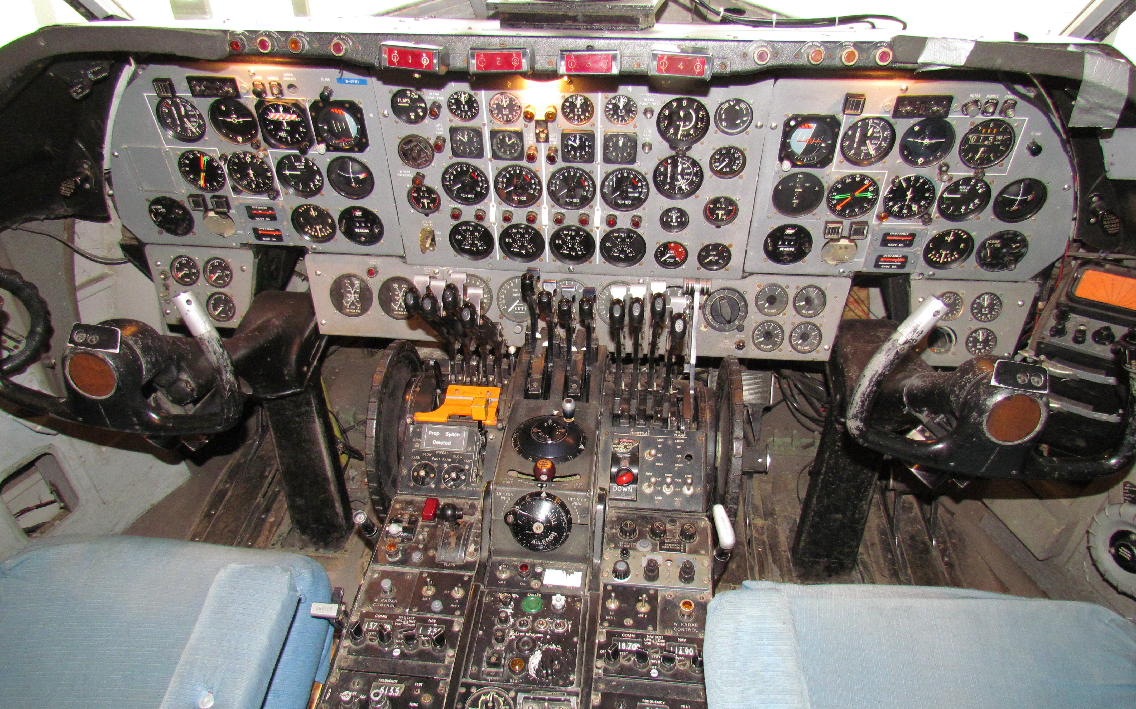 Vickers Vanguard simulator