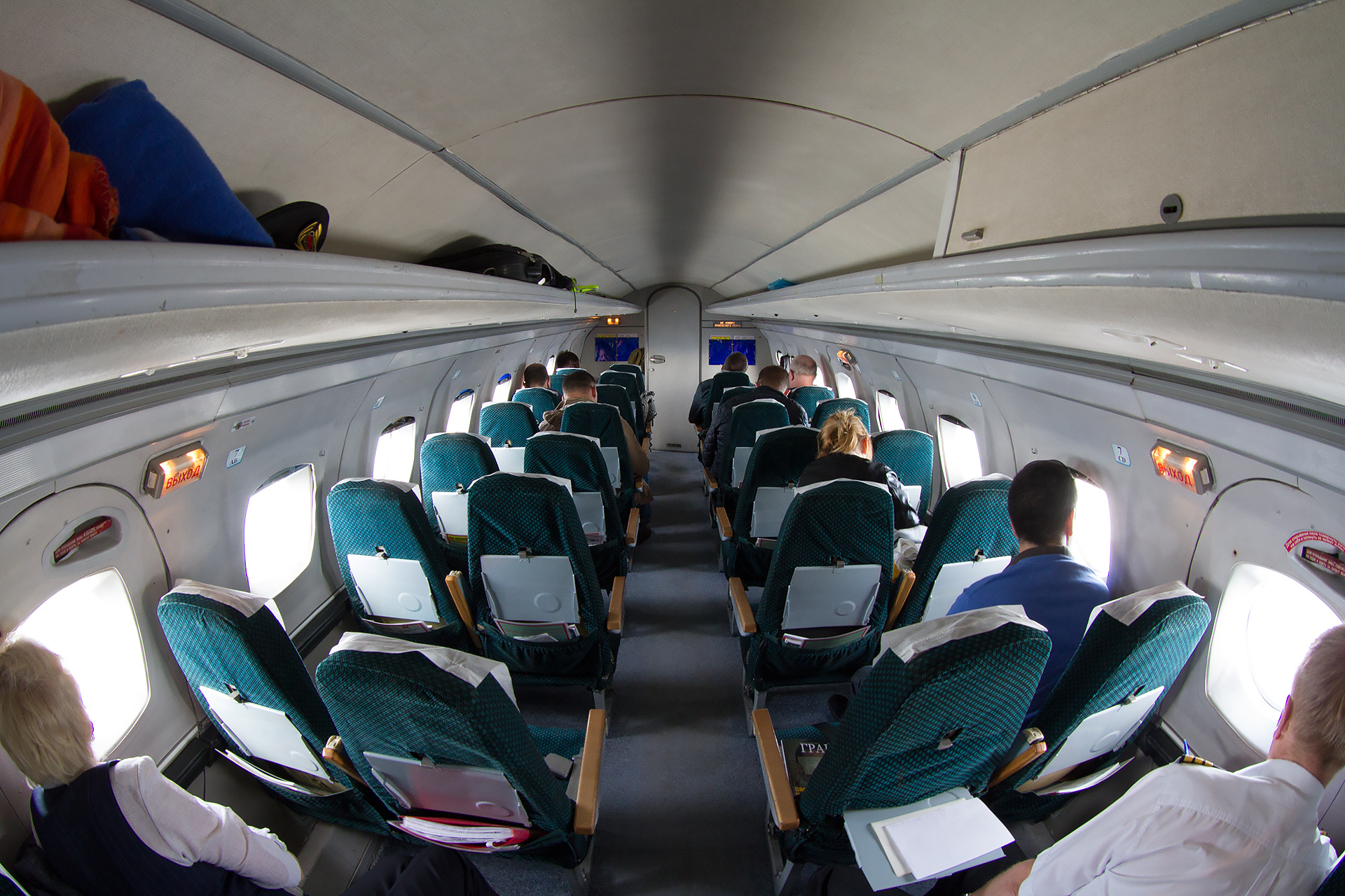 Vologda Air Yakovlev Yak-40, cabine