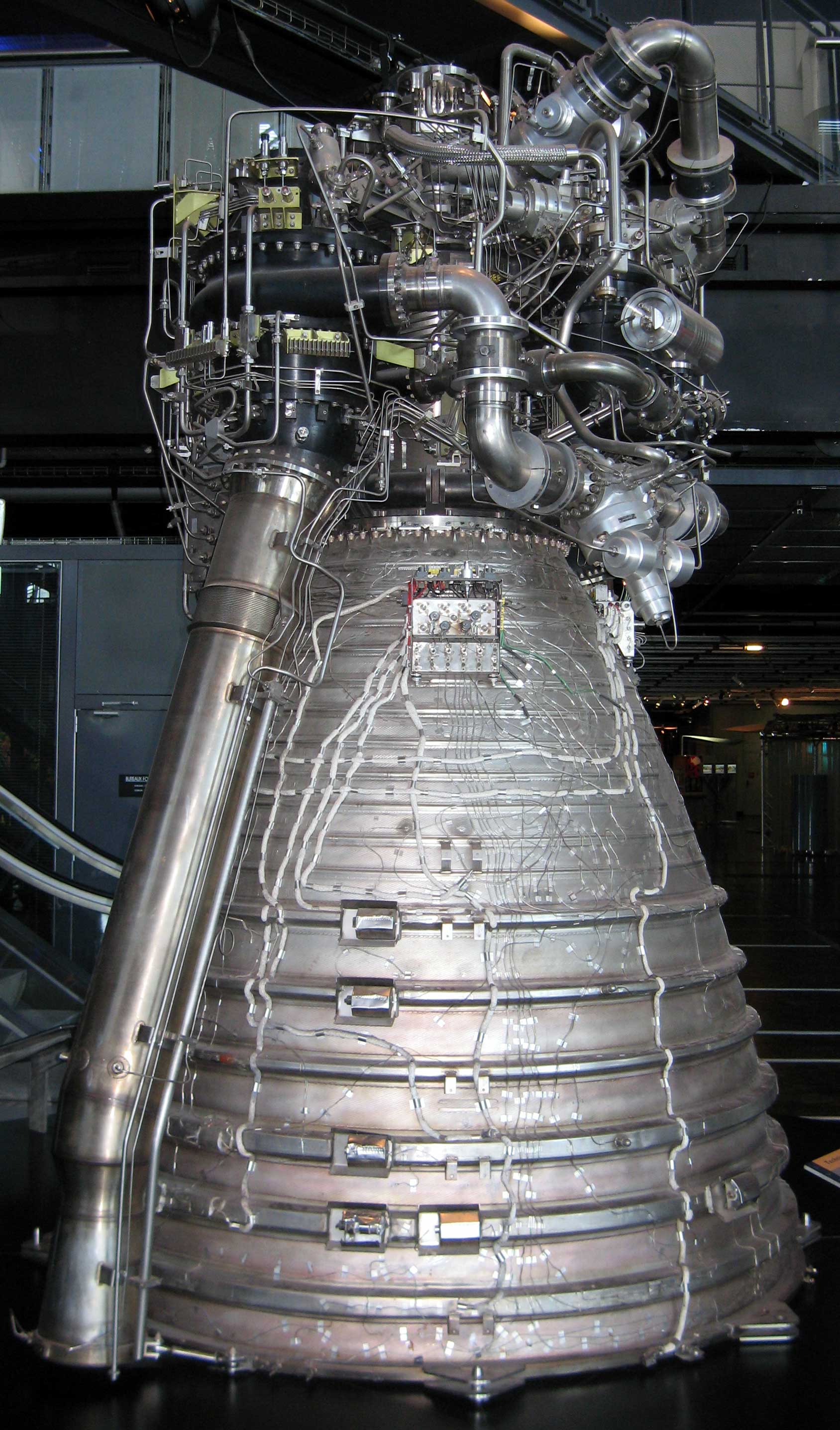 Motore Vulcain dell'Ariane 5 in esposizione