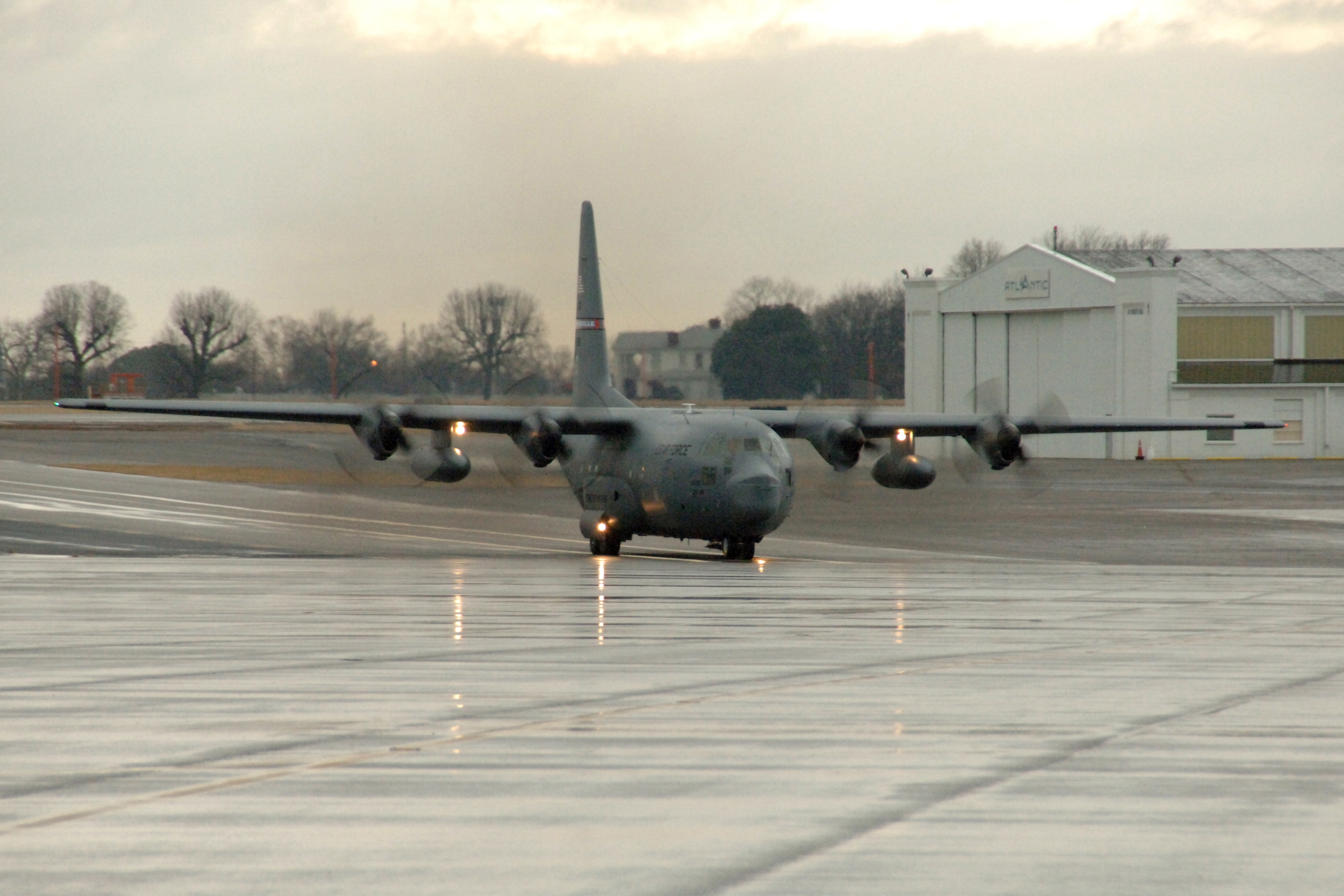 WC-130H der Air National Guard von Tennessee in Nashville, 2010