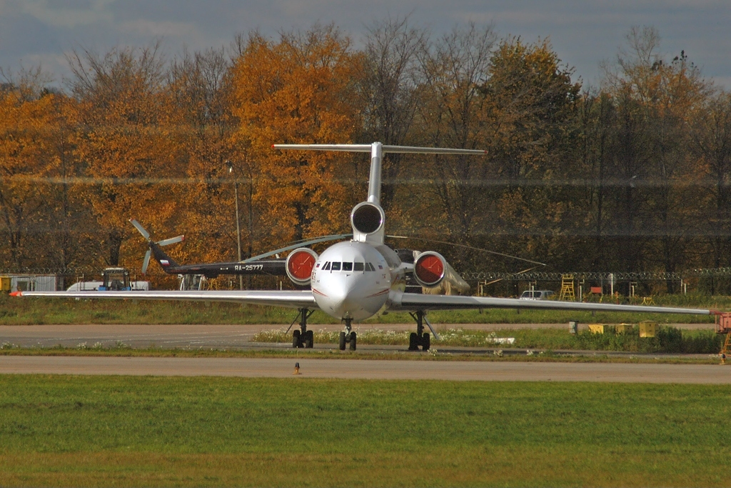 Yakovlev Yak-42