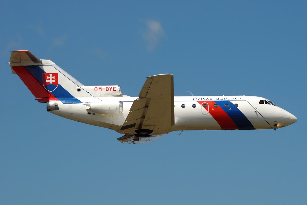 Yakovlev Yak-40
