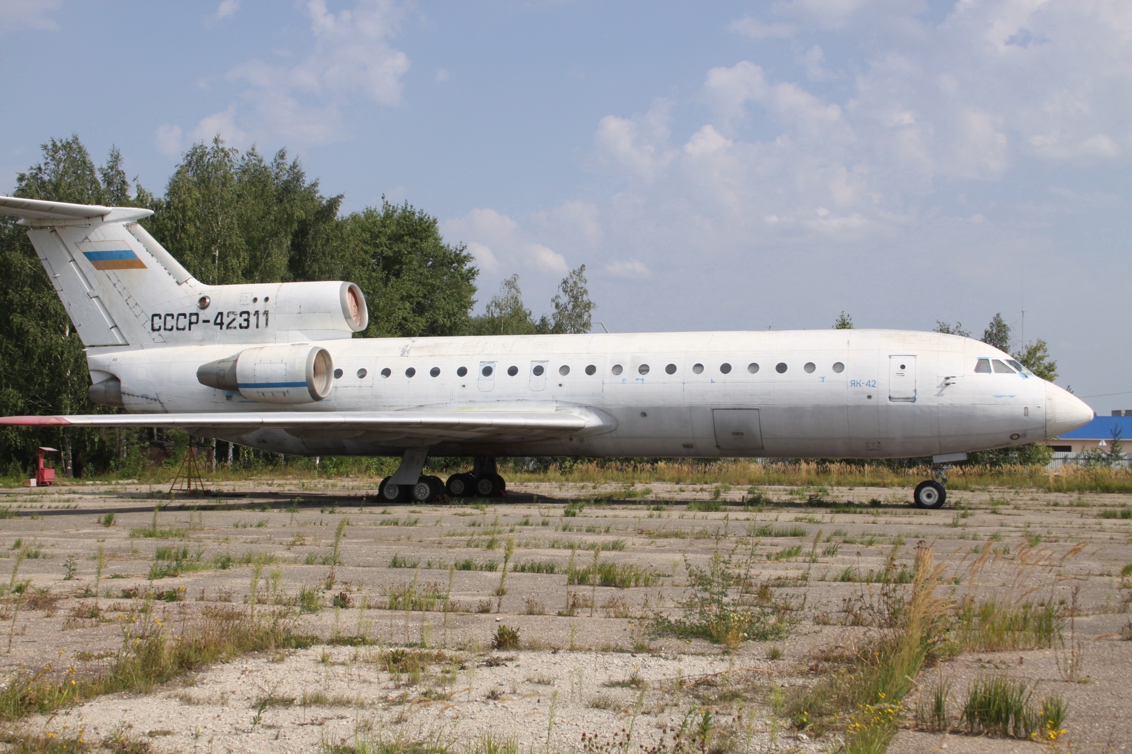 Yakovlev Yak-42