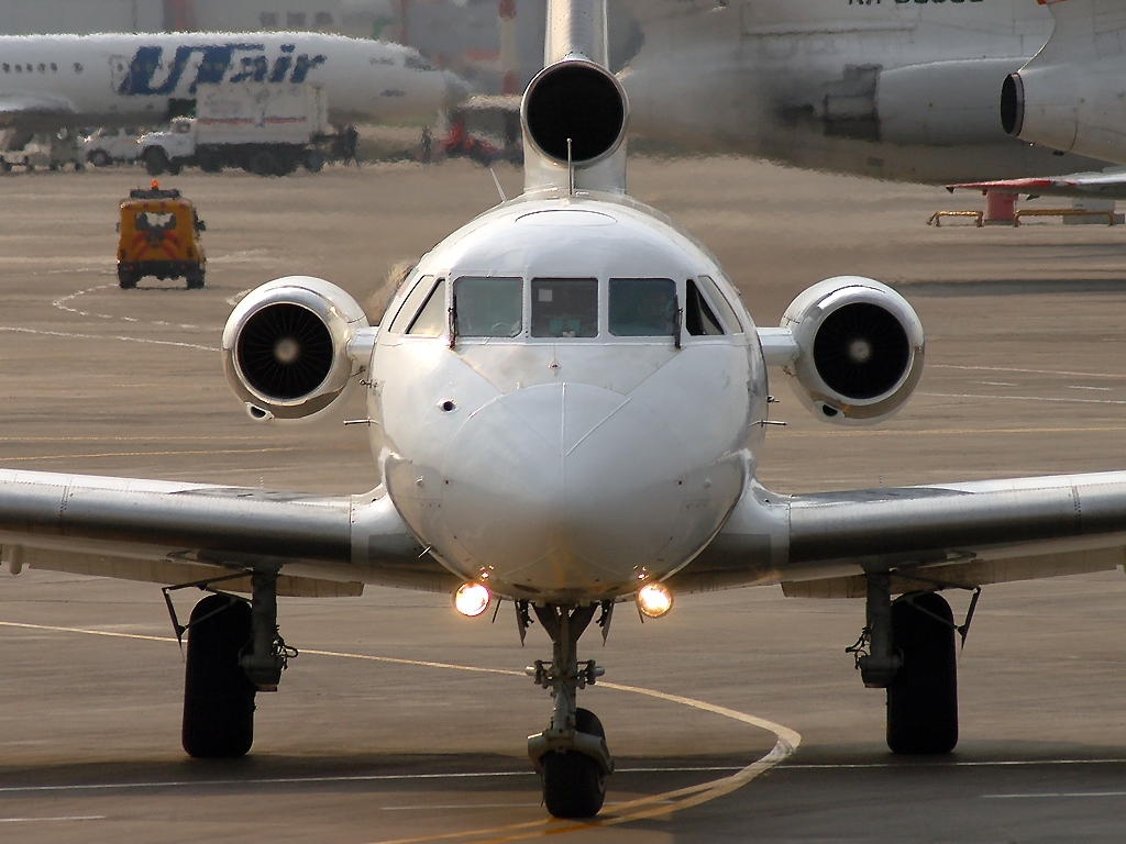 Yakovlev Yak-40