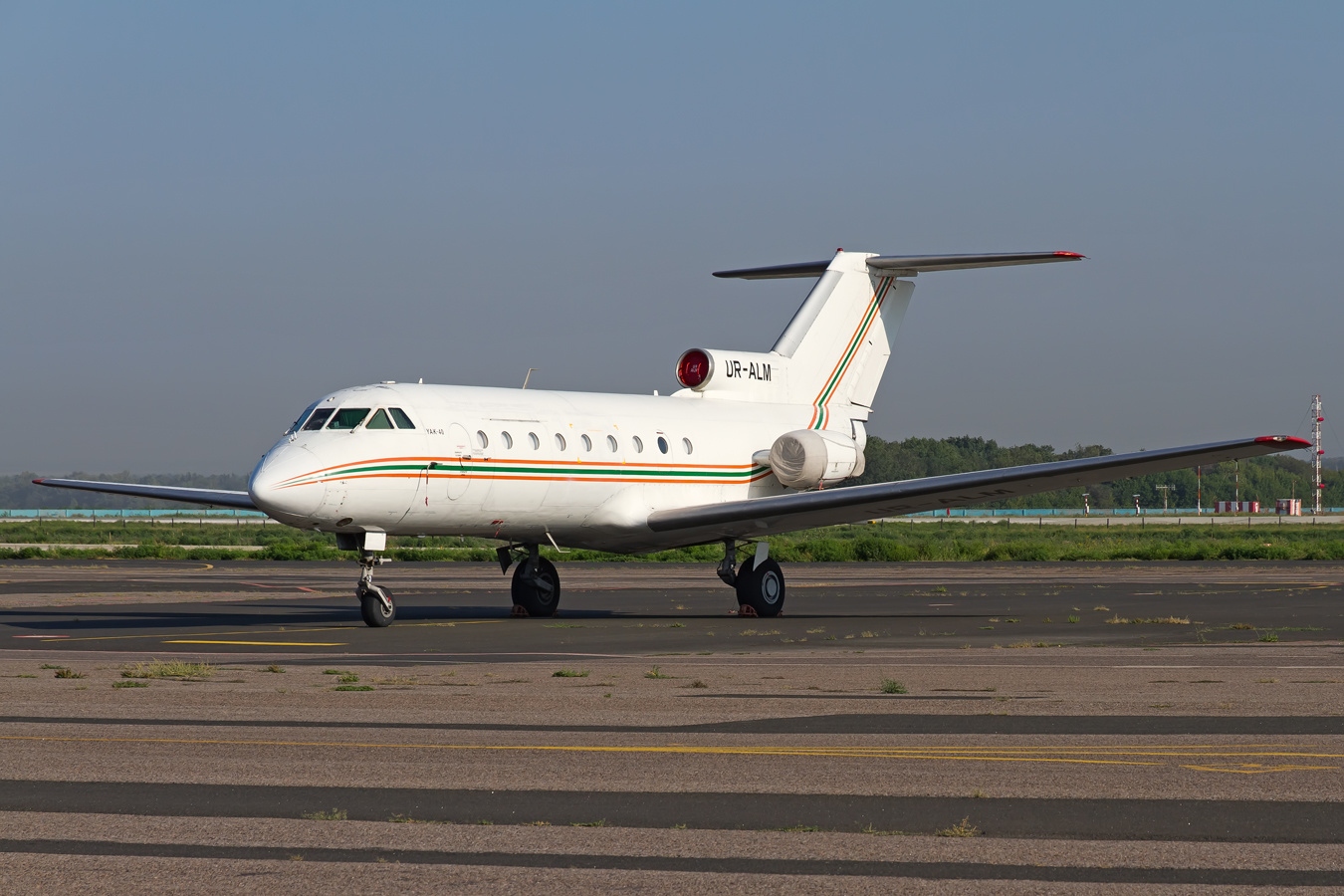 Yakovlev Yak-40K AN