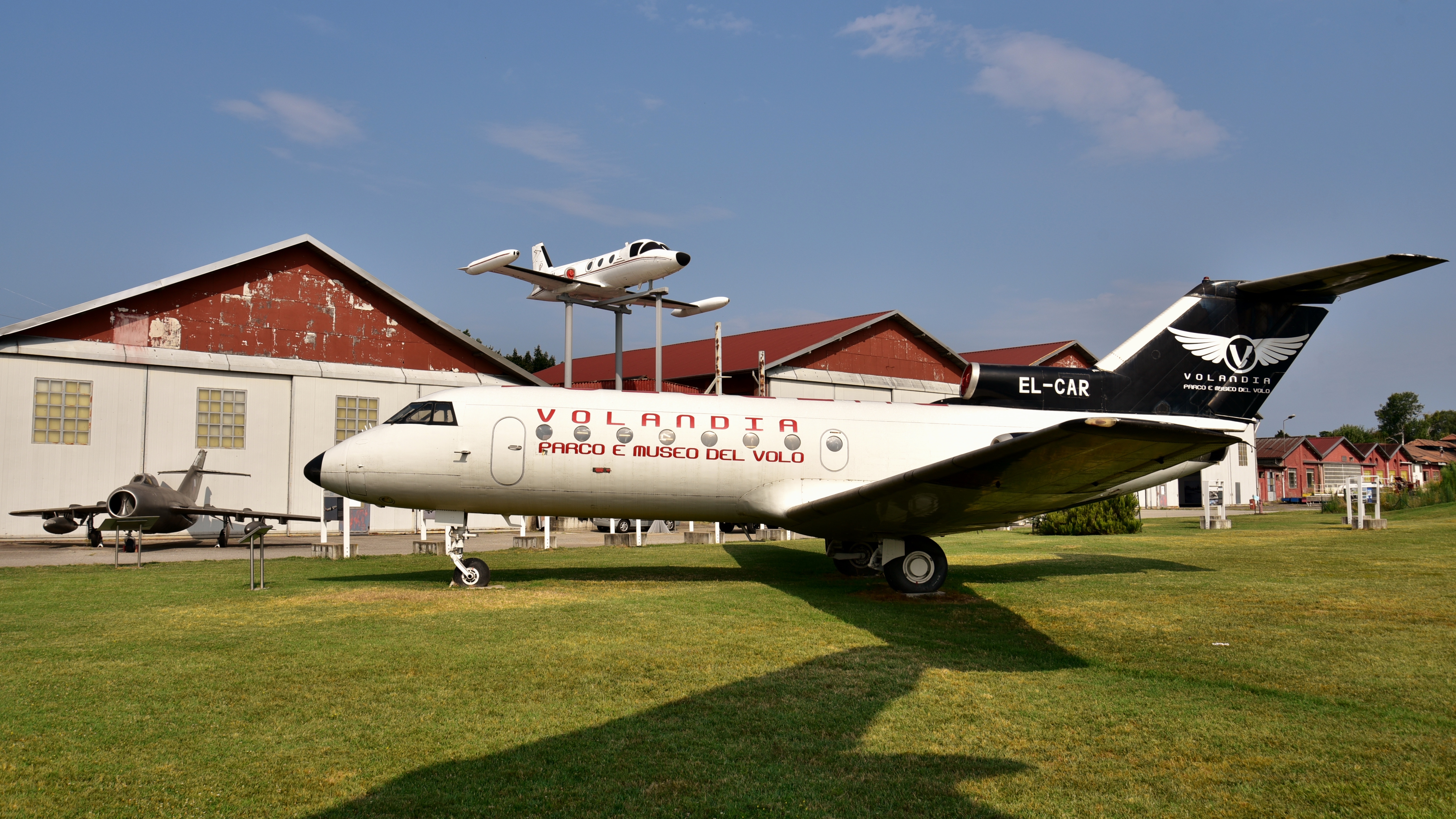 Yakovlev Yak-40 EL-CAR Volandia 2024 (01)