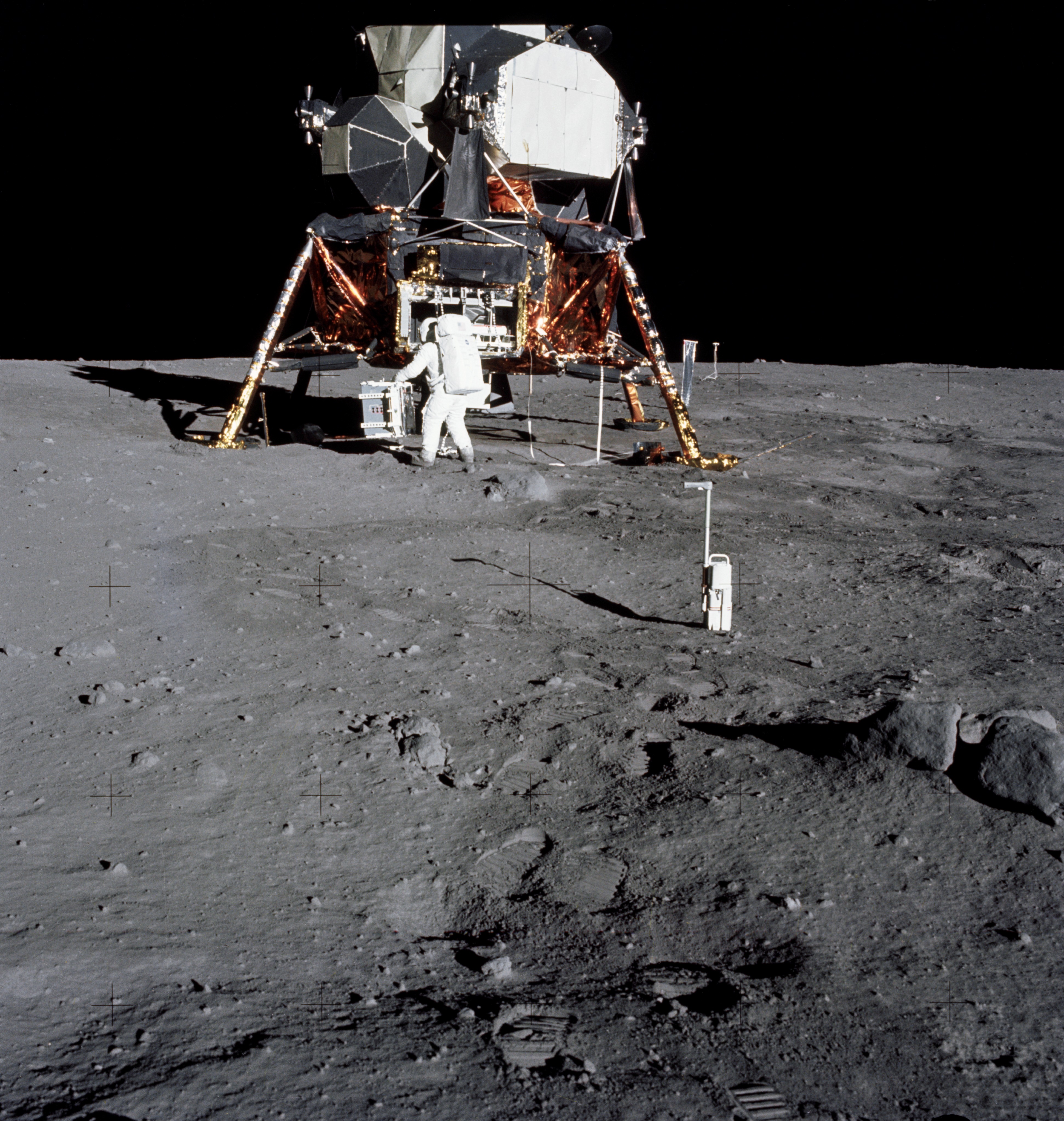 Aldrin prepares to deploy the EASEP package