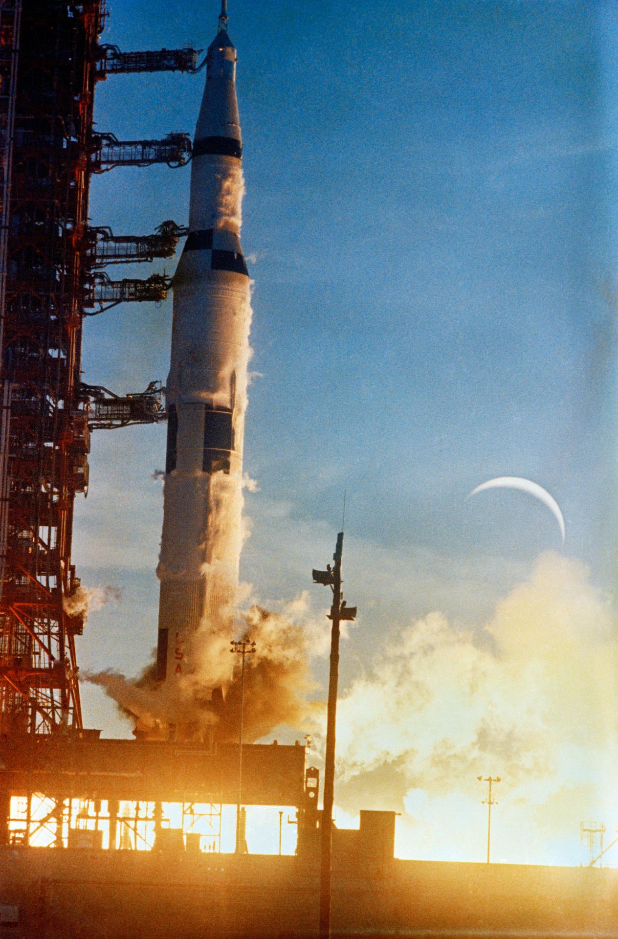 Lancio del Saturn V dell'Apollo 8 (Saturn 503) dalla rampa A, LC-39, 21 dicembre 1968
