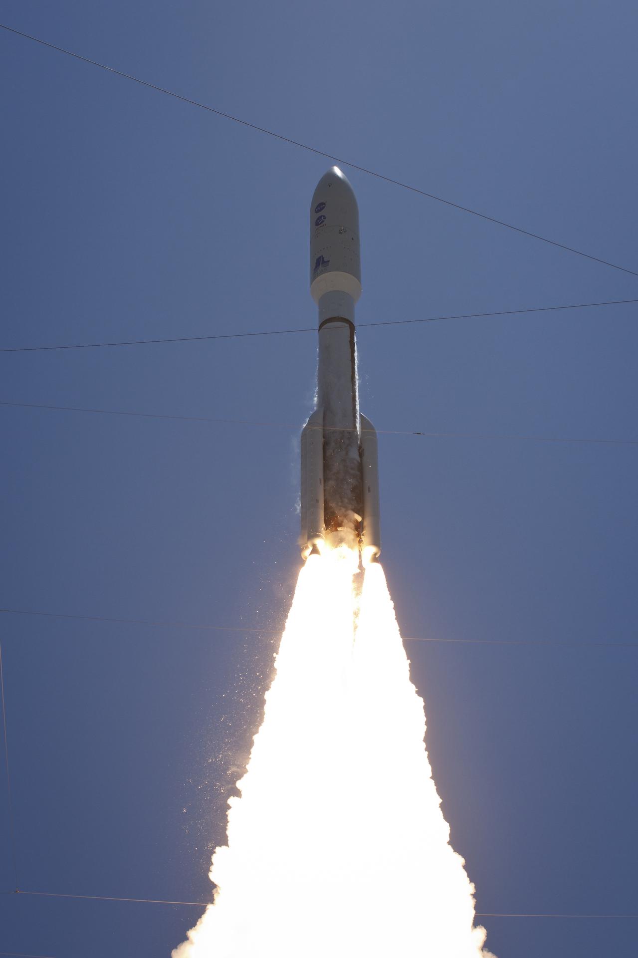 Atlas V startet die Raumsonde Juno vom Space Launch Complex 41
