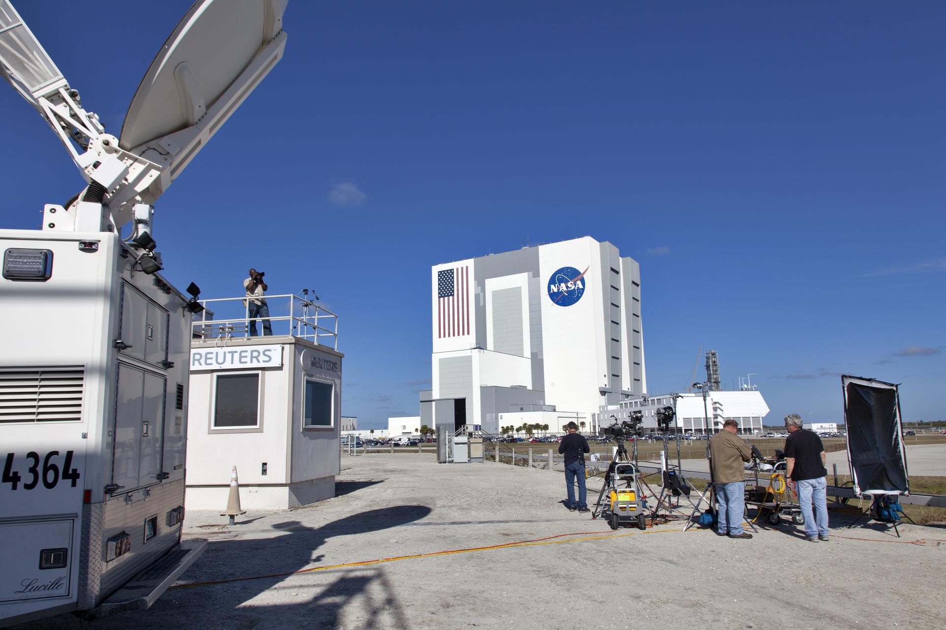 SpaceX Falcon Heavy Demo Flight - Press Site Activities