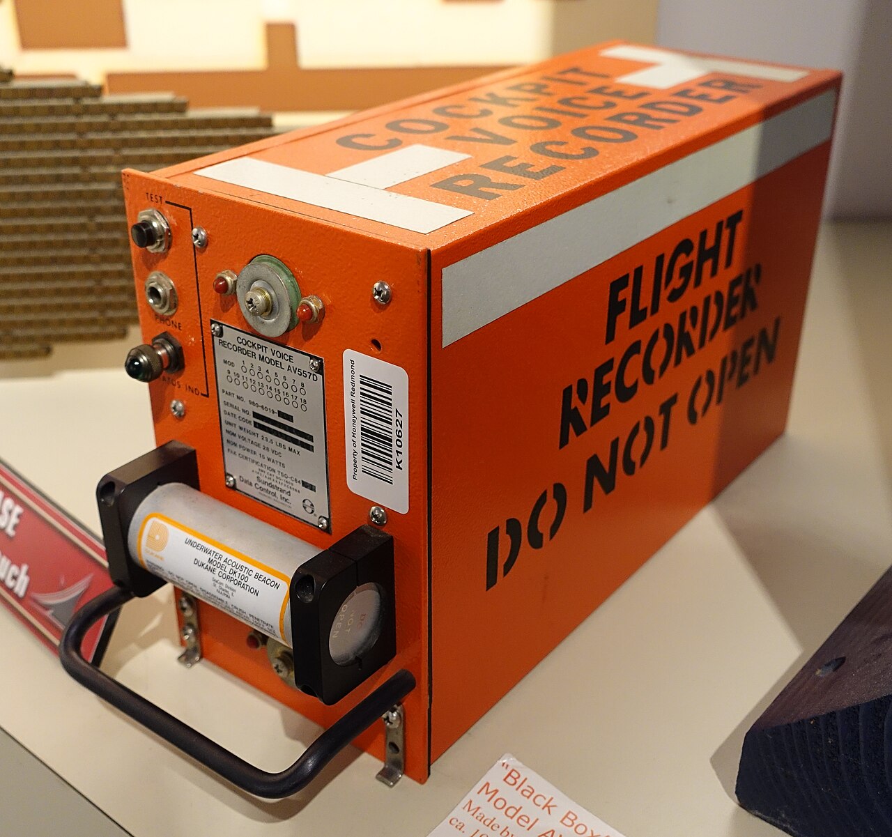 AV557D cockpit voice recorder on display in a museum.