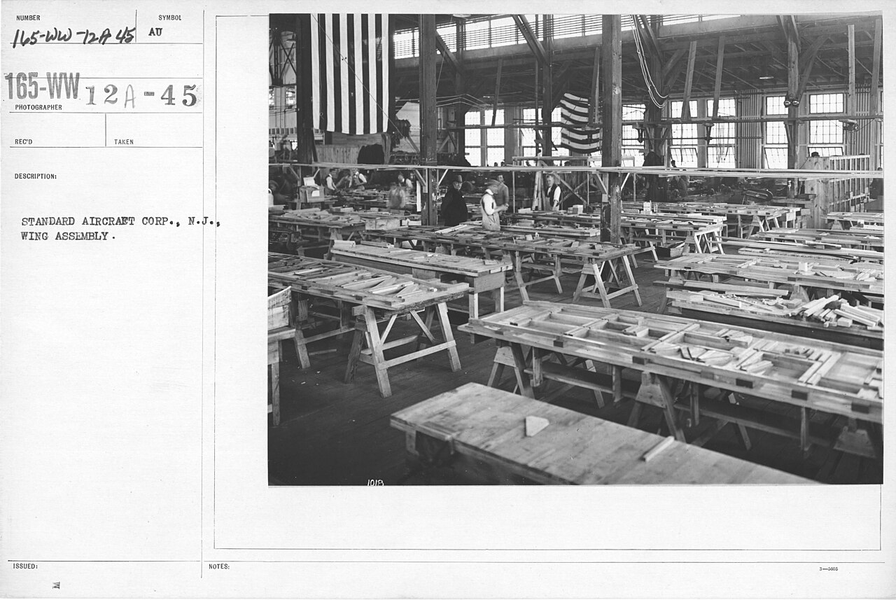 Wing assembly shop of an aircraft factory during the First World War.