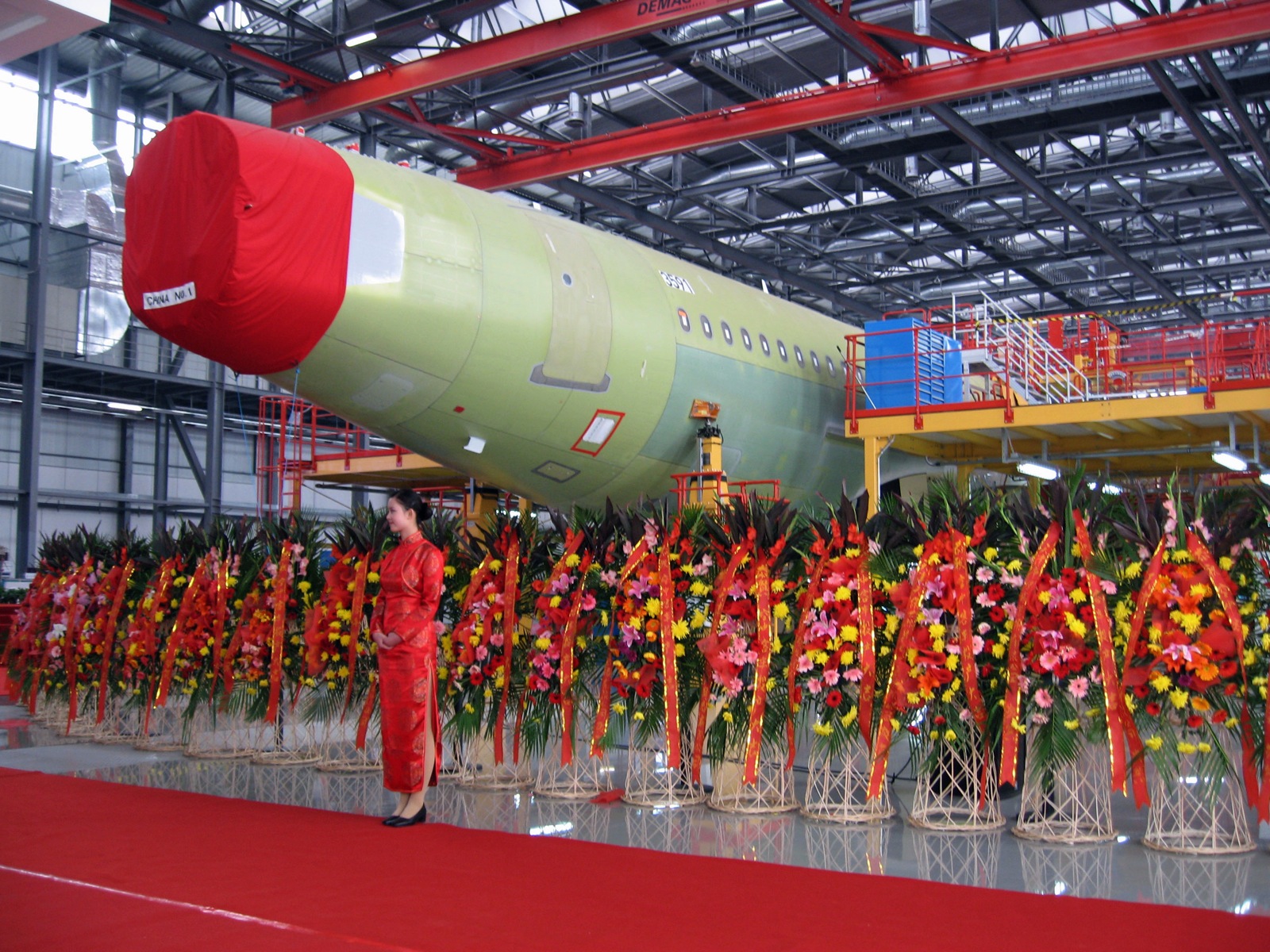 Hall of the Airbus final assembly line in Tianjin with an A320 under construction.