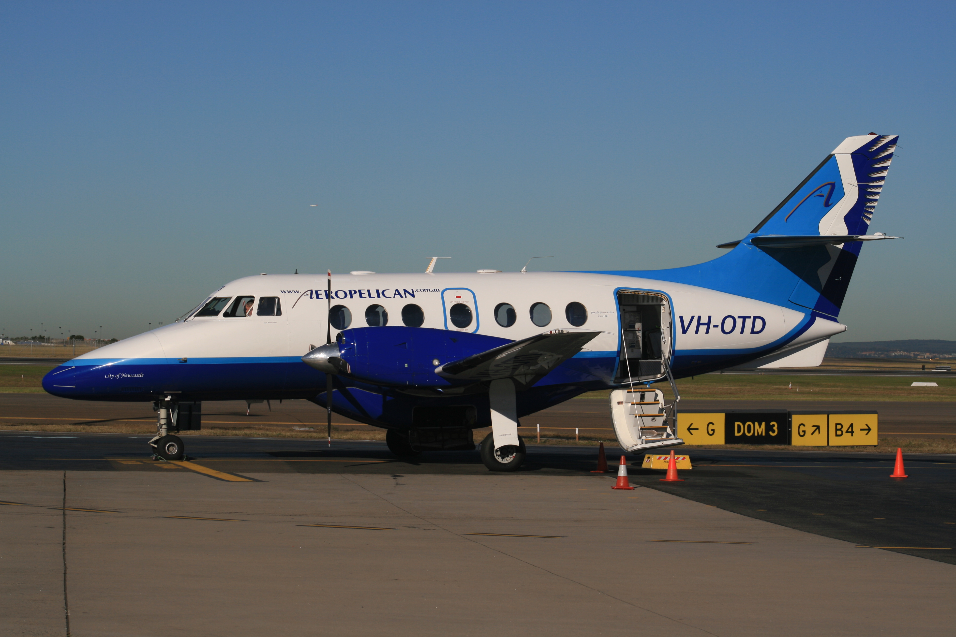 Aeropelican Air Services (VH-OTD), BAe Jetstream 32 all'aeroporto di Sydney