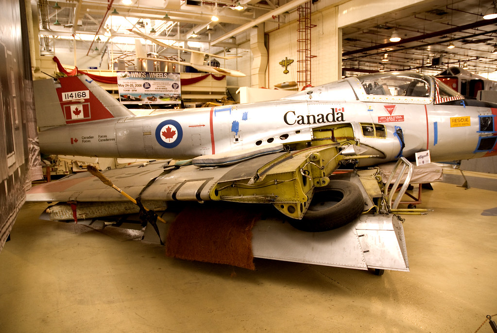 Canadair CT-114 Tutor CL-41A / CT-114 Tutor