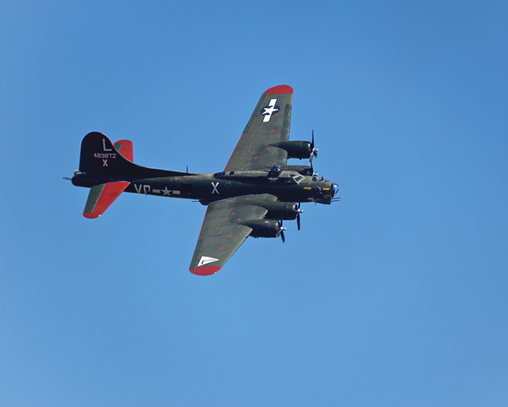 Texas Raiders (B-17) - Flugschau Wings Over Houston, USA, 15. Okt. 2011